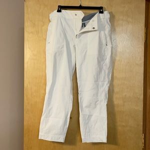 White Athleta Capris.